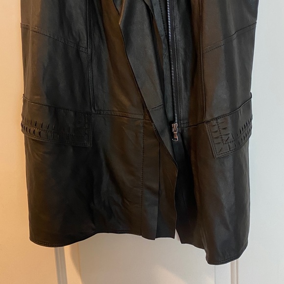 Kobi Halperin 💯Genuine Leather Black Silver Chain Full Zip Ruffled Vest - Picture 9 of 16